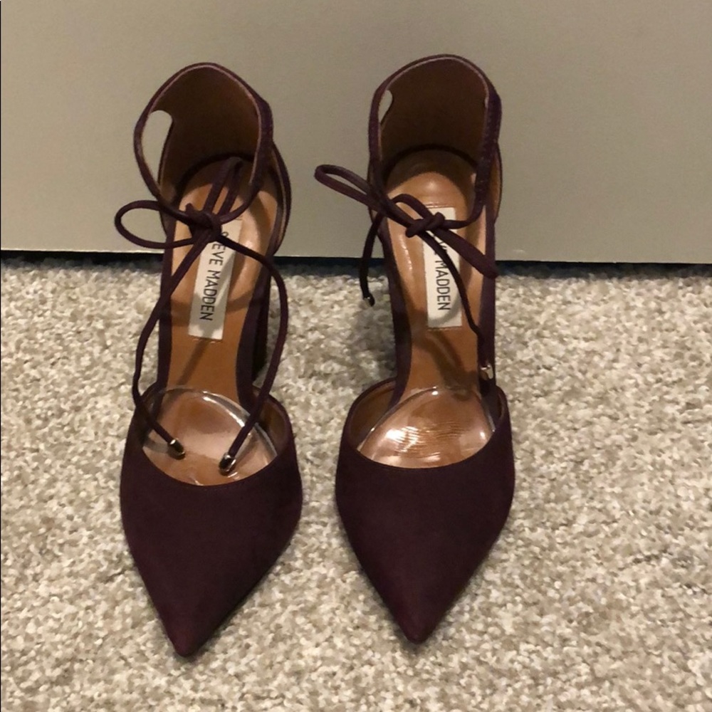 Size 5 Steve Madden Pampered Dress Pump Plum